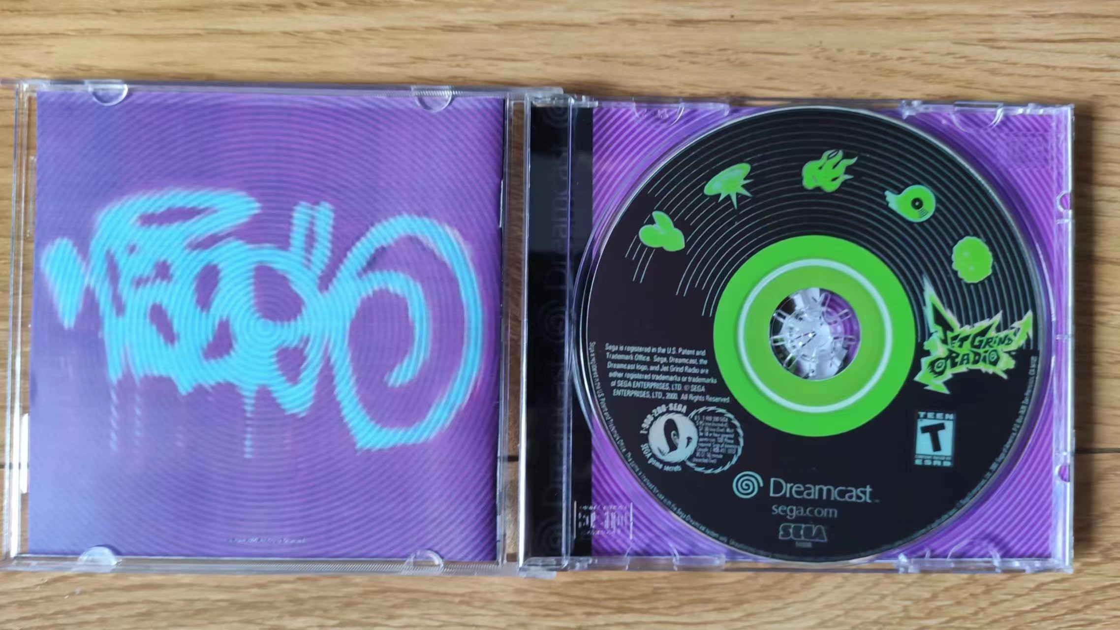 Dreamcast  Jet Set Radio Serie - Retro Gaming Magazine review and price