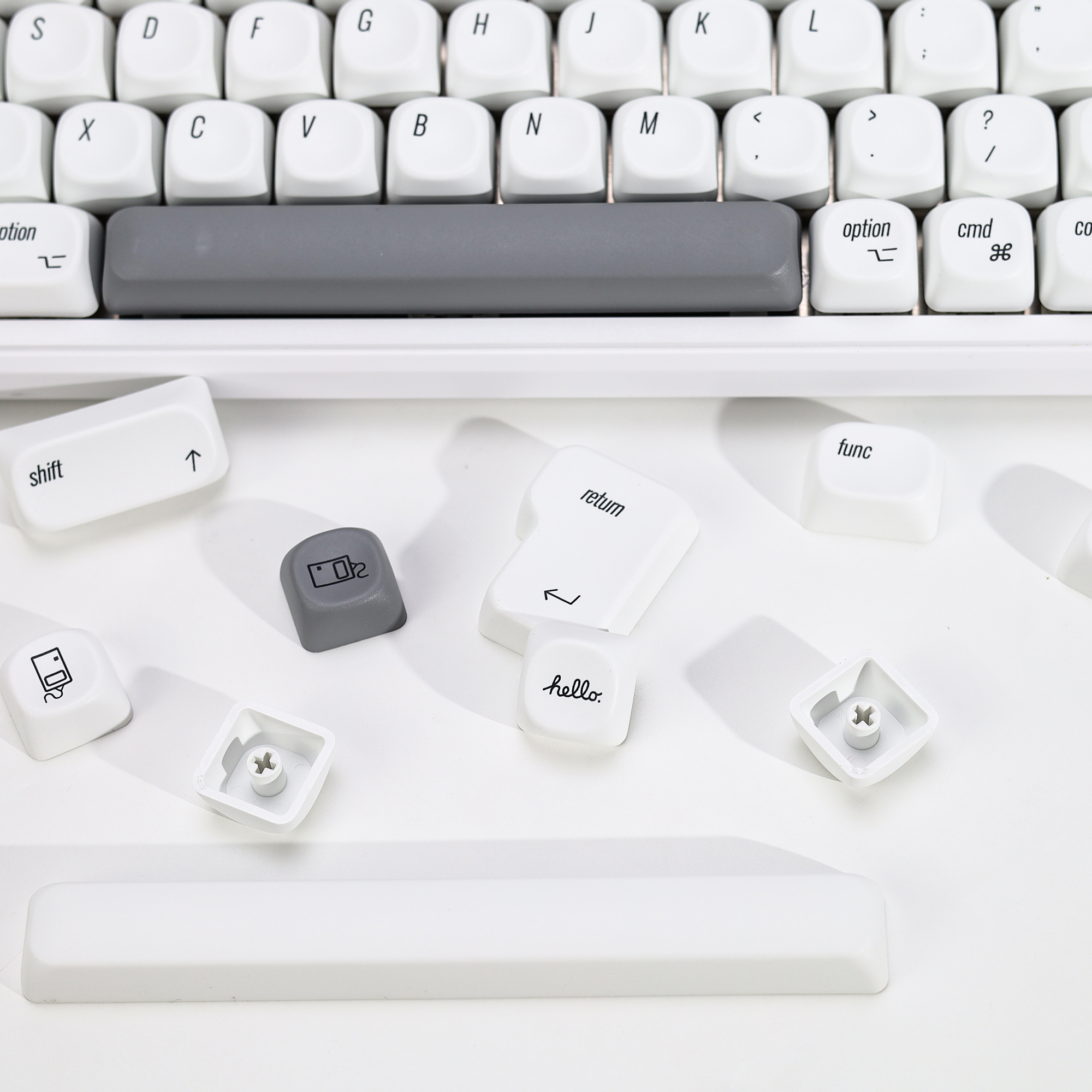 KBDiy Retro MAC Style Keycaps  - Retro Gaming Mac review and price